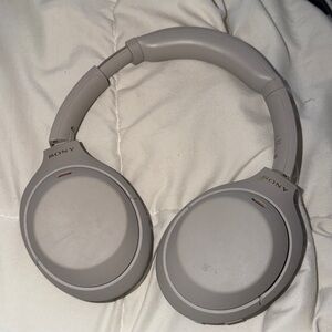 Sony noise cancelling wh1000xm4 headphones